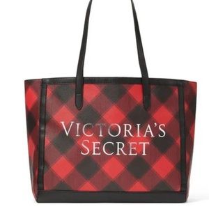 VICTORIA’S SECRET LIMITED EDITION 2021 CARRYALL RED & BLACK BUFFALO PLAID TOTE